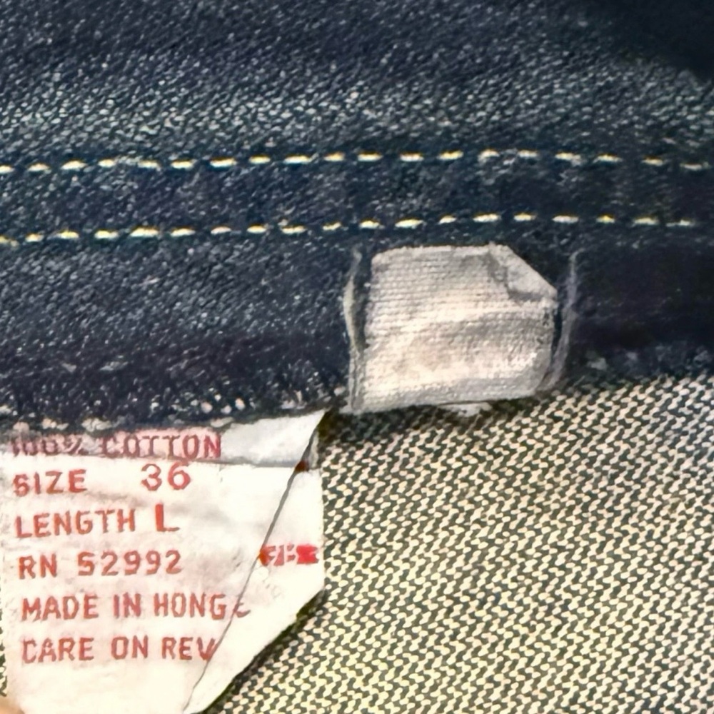 Jordache Y2K Men's Women’s 1980s Worn Blue Bootcut Jeans with Faded Whiskering - Picture 7 of 16